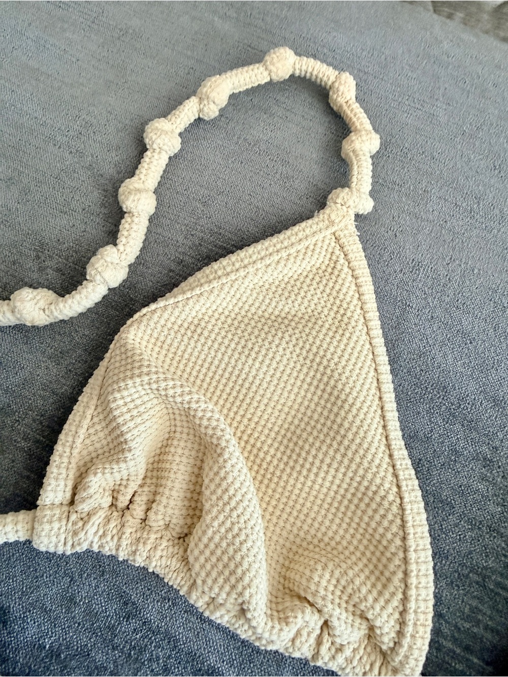 DEVON WINDSOR Cream Textured Rope-Trim Triangle Bikini - Picture 3 of 4